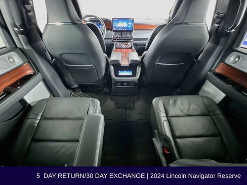 Used 2024 Lincoln Navigator Reserve AWD/4WD image 43