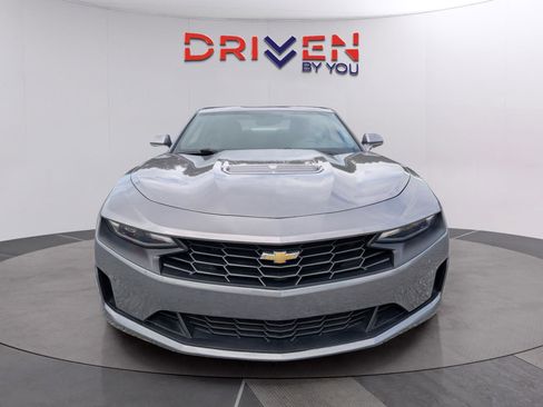 Used 2020 Chevrolet Camaro LT RWD image 8