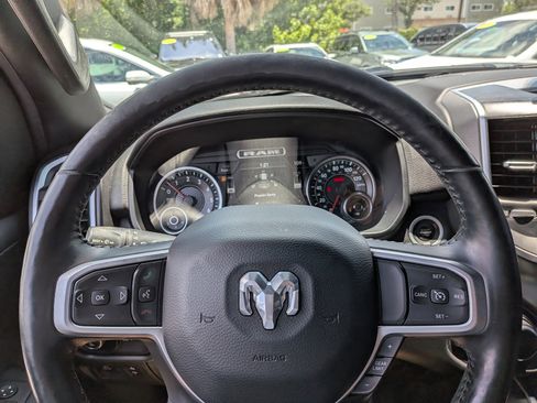 Used 2019 RAM 1500 Big Horn AWD/4WD image 25