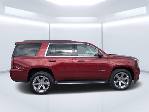 Used 2019 GMC Yukon SLT w/ Open Road Package image 2