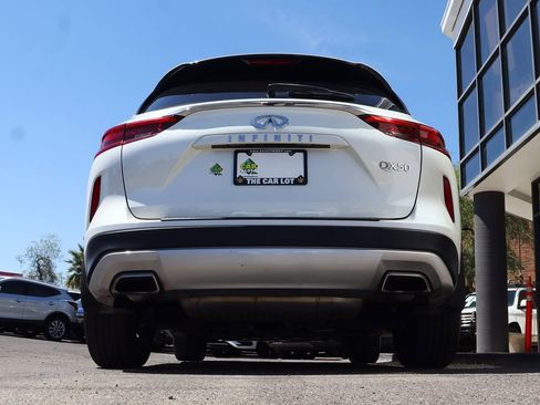 Used 2021 INFINITI QX50 Sensory w/ Cargo Package image 12