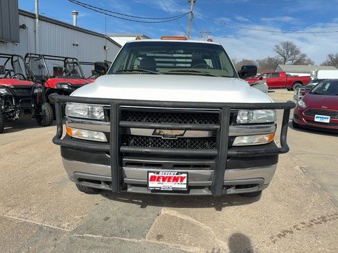 Used 2002 Chevrolet Silverado 3500 LS w/ Off-Road Skid Plate Pkg image 3