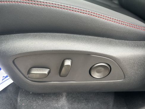 New 2026 Chevrolet Traverse RS image 15