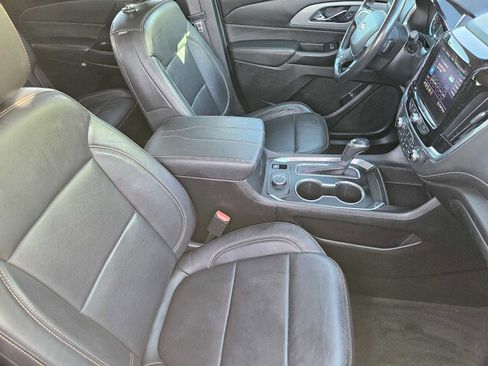 Used 2020 Chevrolet Traverse LT w/ Driver Confidence II Package FWD image 14