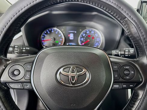 Used 2019 Toyota RAV4 XLE Premium w/ Cold Weather Package image 16