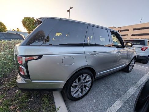 Used 2019 Land Rover Range Rover HSE AWD/4WD image 10