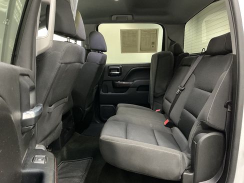 Used 2016 GMC Sierra 1500 SLE w/ SLE Value Package AWD/4WD image 17