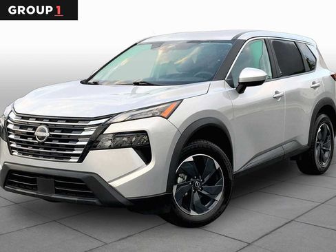 Used 2024 Nissan Rogue SV AWD/4WD image 1