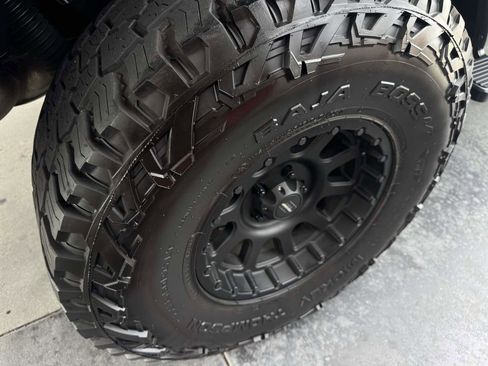 Used 2020 Jeep Wrangler Unlimited Sport S image 24