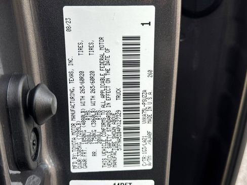 Used 2023 Toyota Tundra Platinum image 28