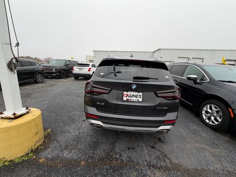 Used 2023 BMW X3 xDrive30i w/ Premium Package image 4