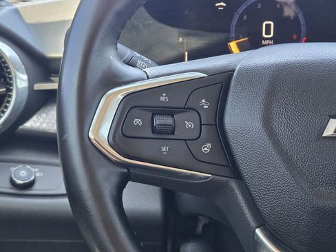 Used 2025 Chevrolet Trax ACTIV w/ Sunroof Package image 28