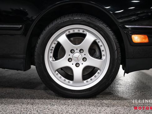 Used 1999 Mercedes-Benz E 320 Sedan image 12
