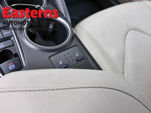 Used 2021 Toyota Camry XLE AWD/4WD image 20