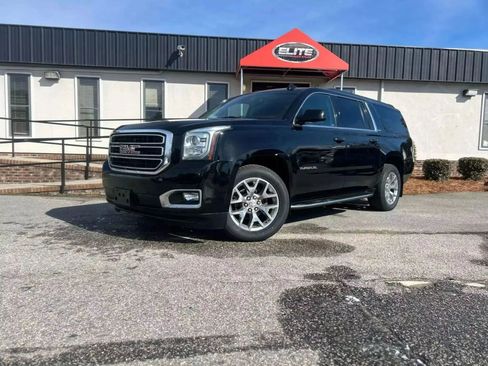 Used 2018 GMC Yukon XL SLT image 2