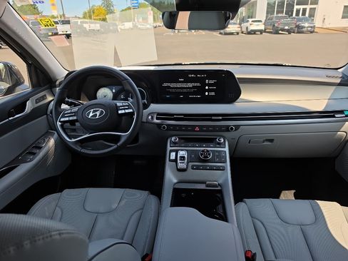 Used 2025 Hyundai Palisade SEL AWD/4WD image 23