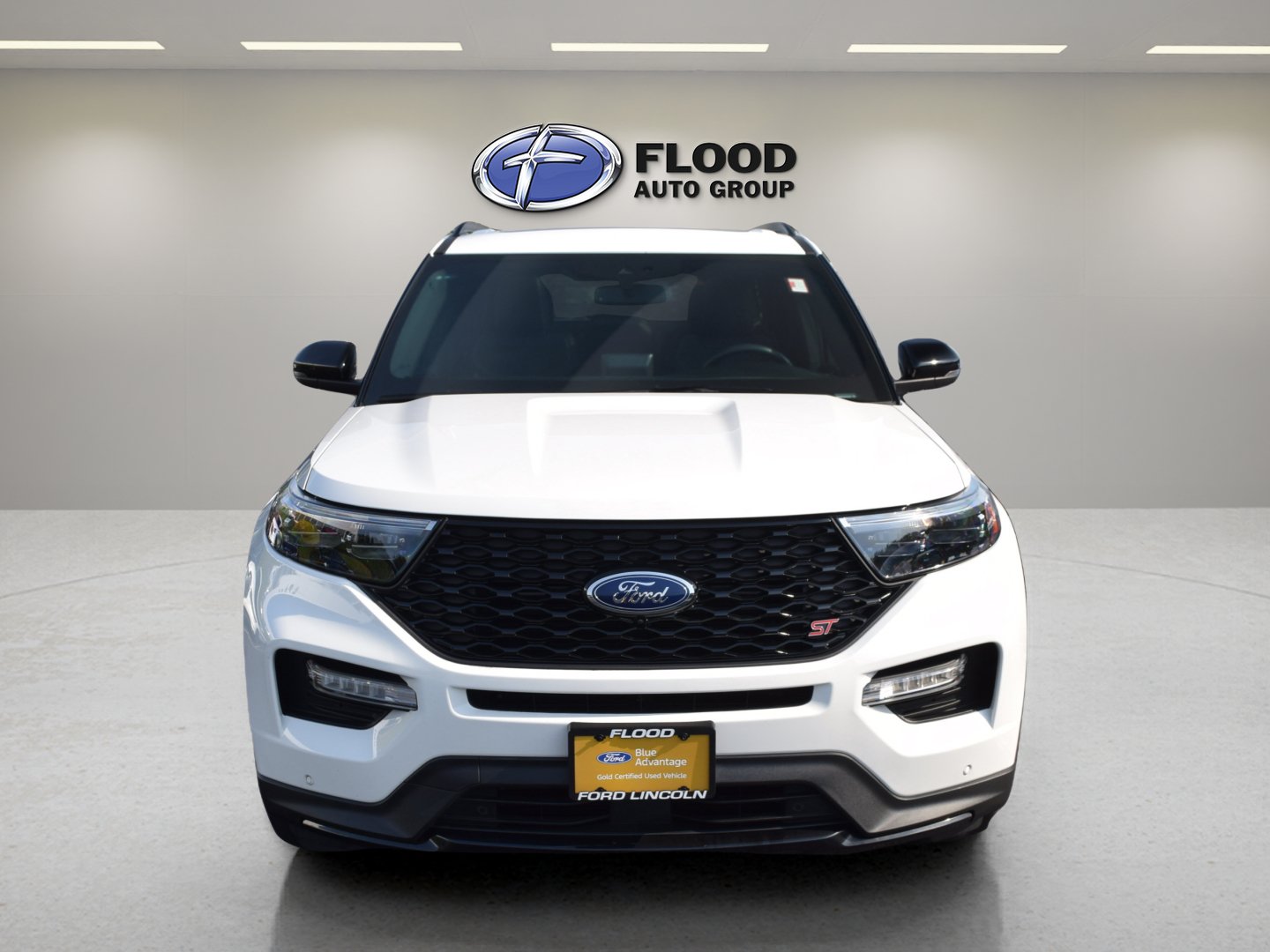 Certified 2023 Ford Explorer ST w/ Equipment Group 401A AWD/4WD image 2