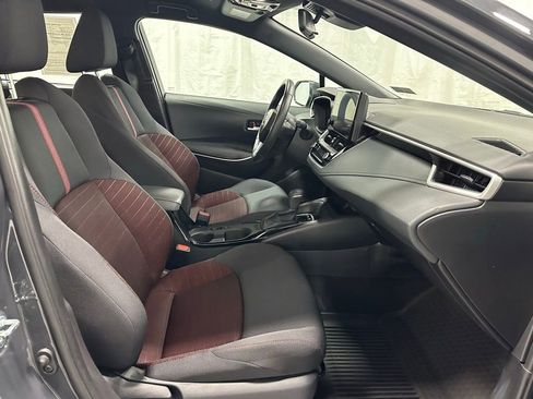 Used 2025 Toyota Corolla SE image 57