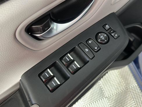 Used 2023 Honda Pilot Elite image 8