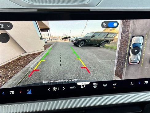 Used 2025 Ford Explorer Platinum w/ LUX Leather Package image 24