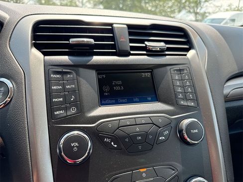 Used 2019 Ford Fusion S image 13