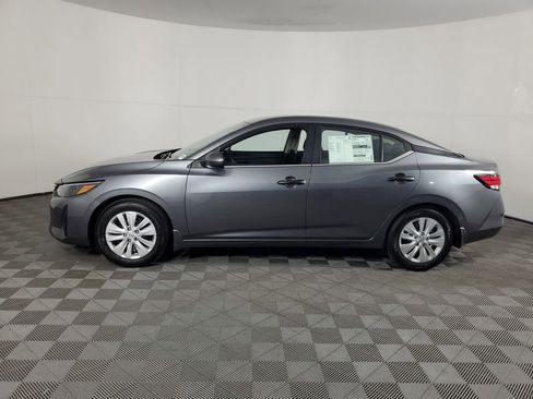 New 2025 Nissan Sentra S image 7