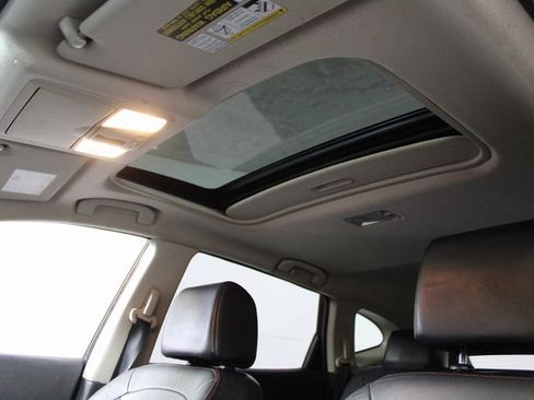 Used 2012 Nissan Rogue SL image 20