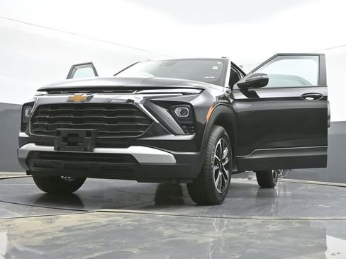 Used 2025 Chevrolet TrailBlazer LT AWD/4WD image 51
