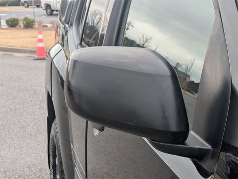 Used 2015 Nissan Xterra S w/ Value Package image 12