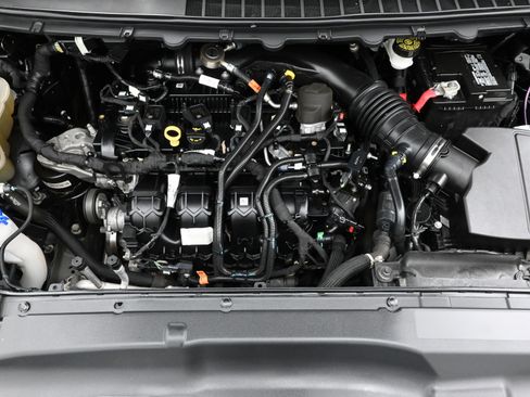 Used 2020 Ford Edge SEL w/ Convenience Package image 28