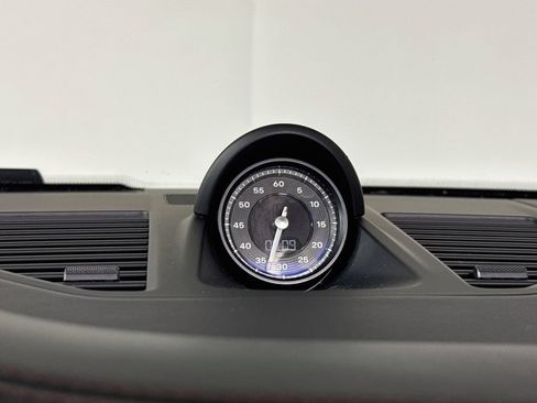 Certified 2024 Porsche 911 Carrera RWD image 24