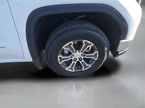 Used 2024 GMC Sierra 1500 SLT image 18