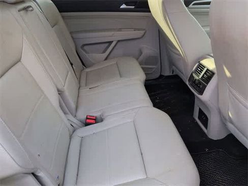 Used 2022 Volkswagen Atlas SE image 20