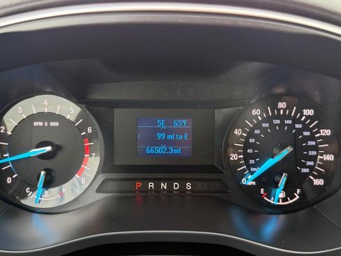 Used 2014 Ford Fusion S image 29