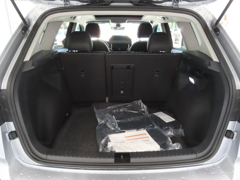 New 2026 Volkswagen Taos SE FWD image 22