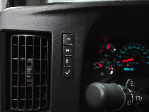 Used 2023 GMC Savana 2500 w/ Driver Convenience Package RWD image 26