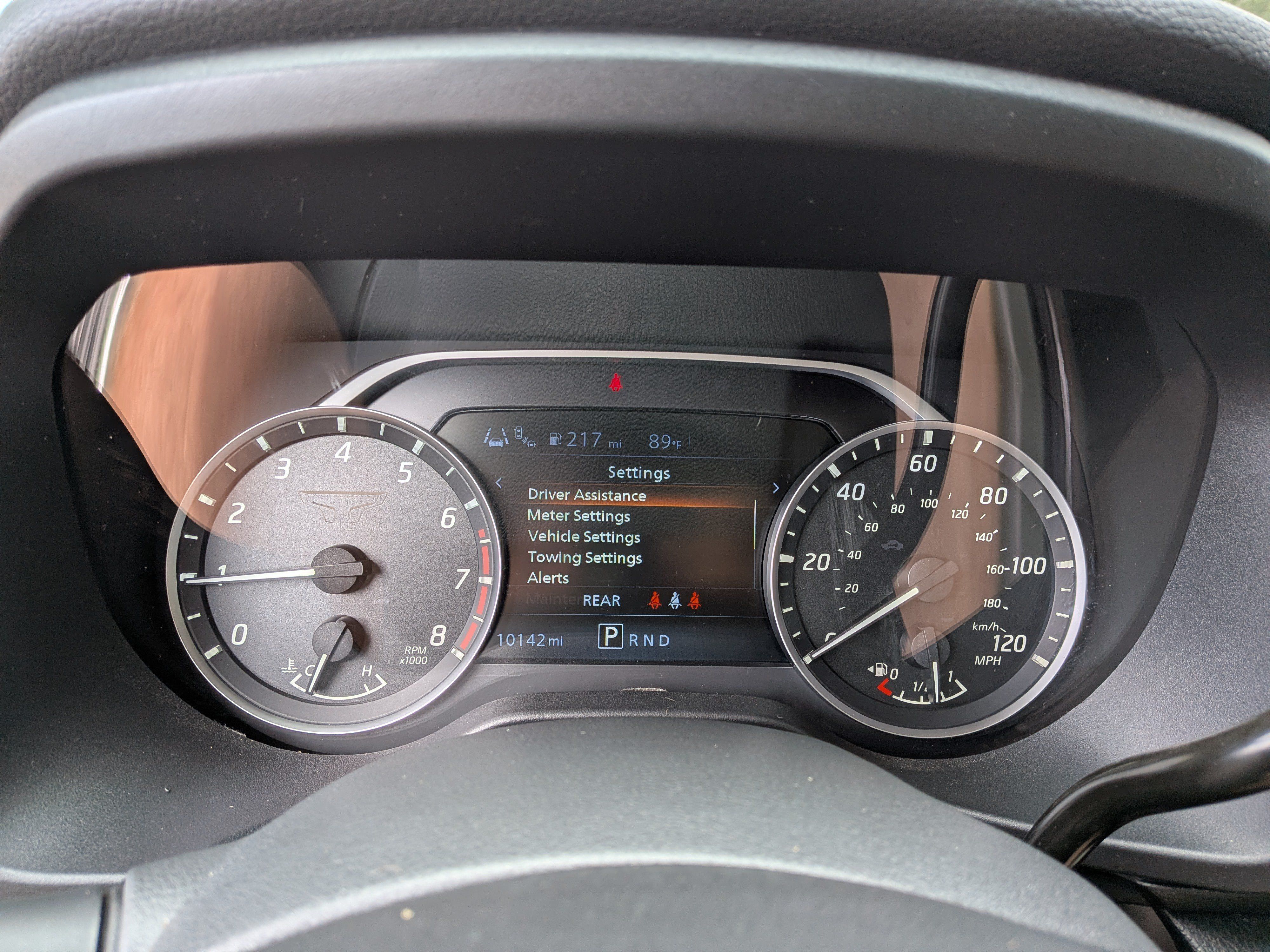 Used 2024 Nissan Titan SV w/ SV Convenience Package RWD image 27