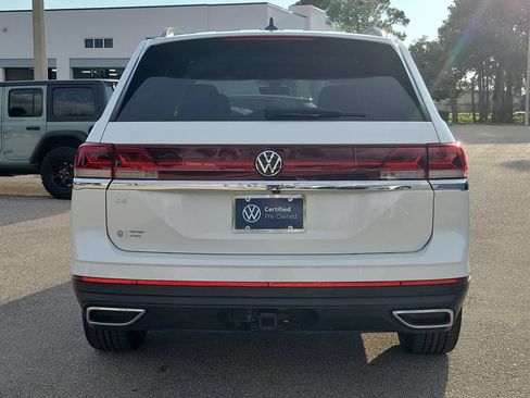 Certified 2026 Volkswagen Atlas SE FWD image 6