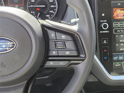Used 2024 Subaru Crosstrek 2.0i Premium image 18