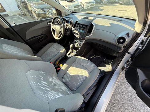 Used 2014 Chevrolet Sonic LS image 27