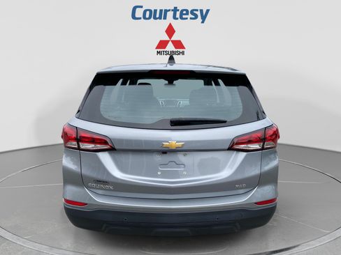 Used 2024 Chevrolet Equinox LS AWD/4WD image 4