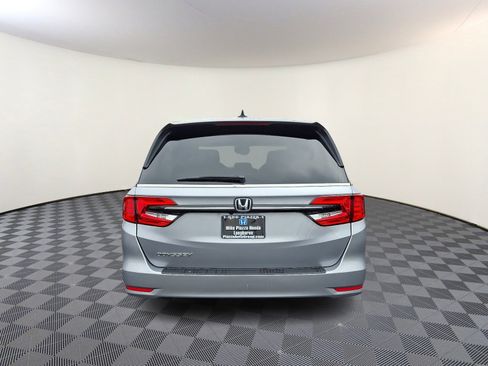 Used 2023 Honda Odyssey EX-L image 6