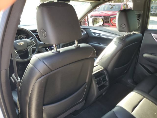 Certified 2023 Cadillac XT5 Luxury FWD image 13