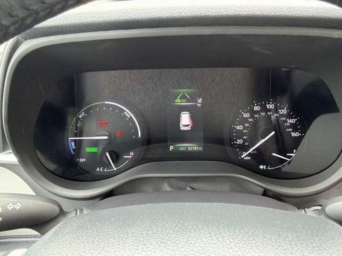 Certified 2024 Toyota Sienna XLE FWD image 24