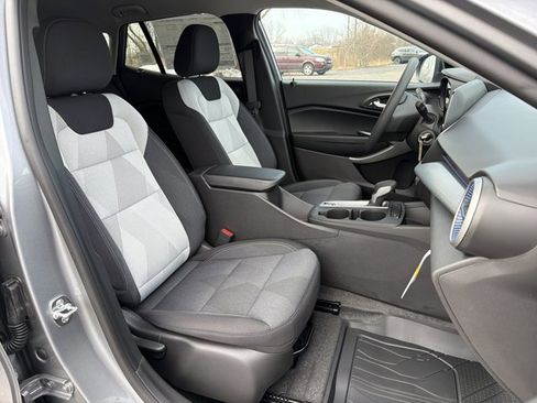New 2026 Chevrolet Trax LS image 30