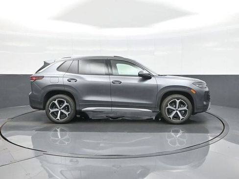 New 2026 Volkswagen Tiguan SE AWD/4WD image 8