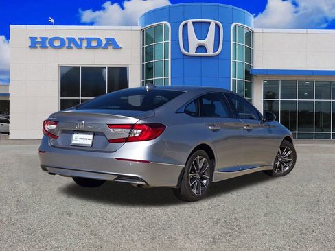 Used 2022 Honda Accord EX-L image 3