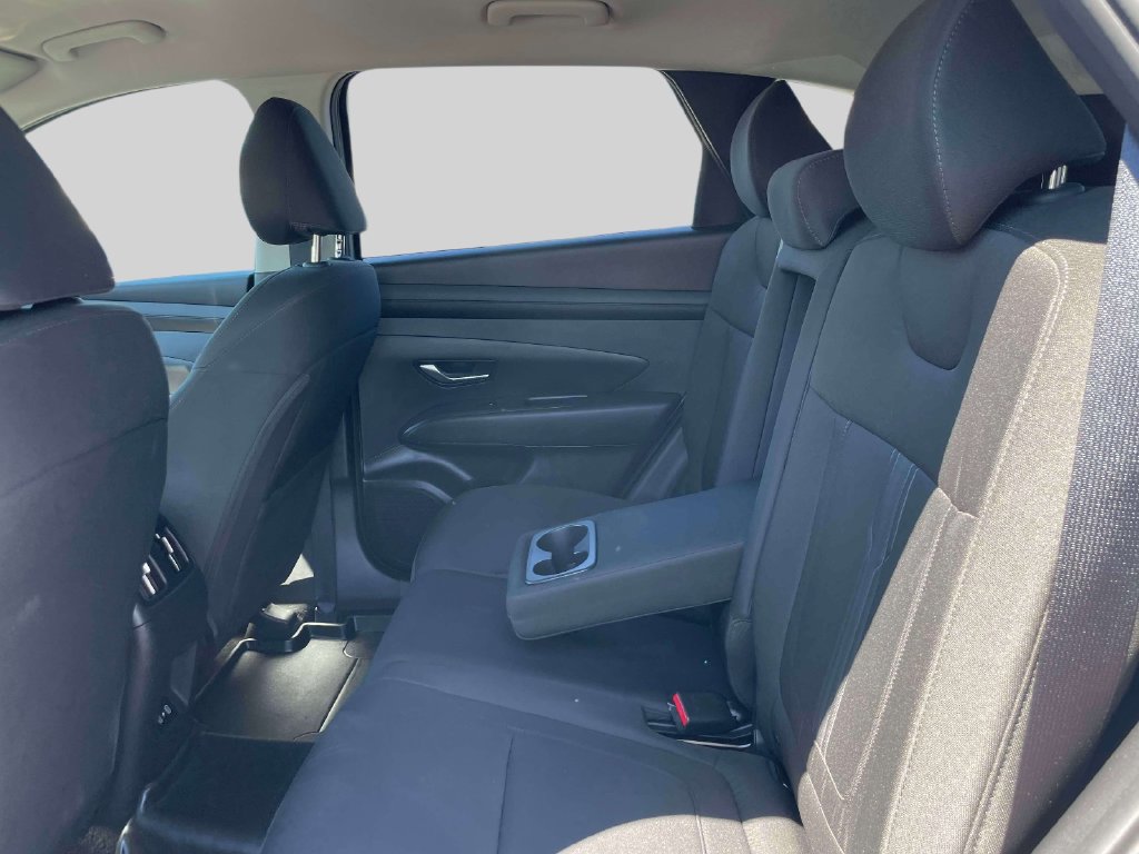 Certified 2025 Hyundai Tucson SEL AWD/4WD image 12