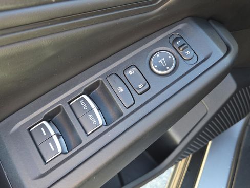 Used 2024 Honda Accord EX image 37