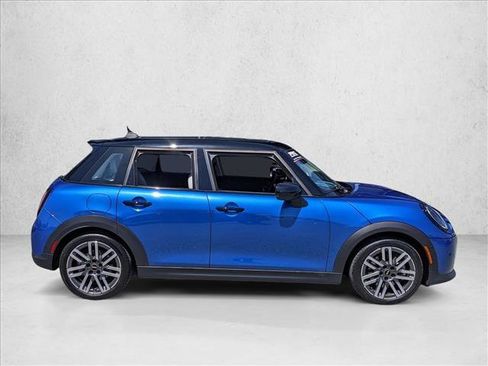 Certified 2025 MINI Cooper S FWD image 4
